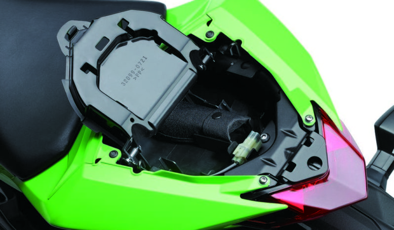 Kawasaki Ninja 300 2013 lleno