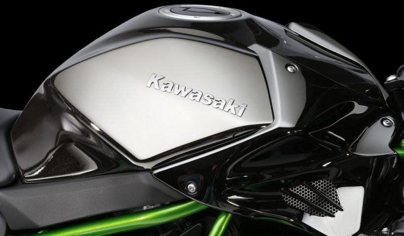 Kawasaki Ninja H2R 2015 lleno