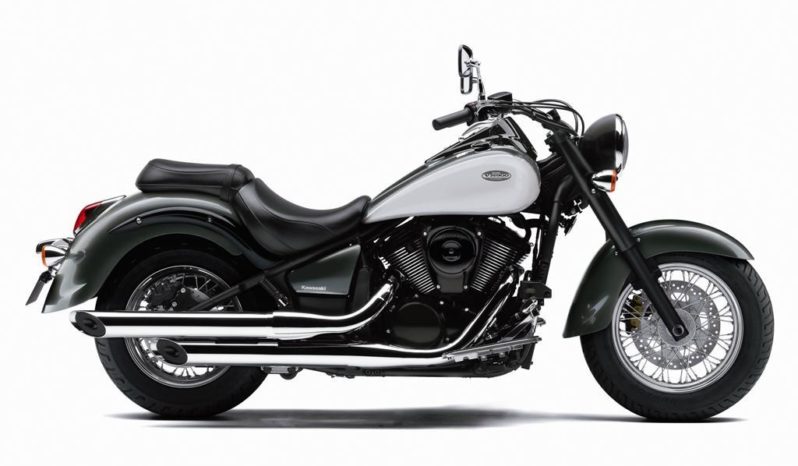 Kawasaki VN 900 Classic Special Edition 2012 lleno