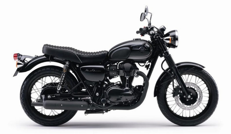 Kawasaki W800 Black Edition 2015 lleno