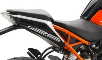 KTM 125 Duke 2017 lleno