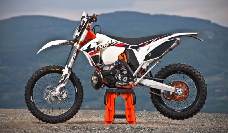 KTM 125 EXC Six Days 2013 lleno