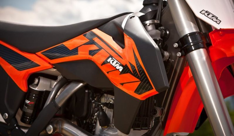 KTM 250 SX-F 2013 lleno