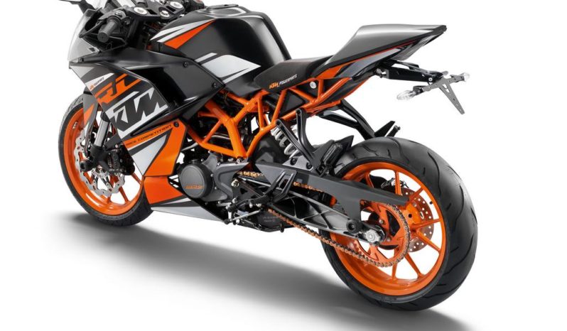 KTM RC 125 2015 lleno