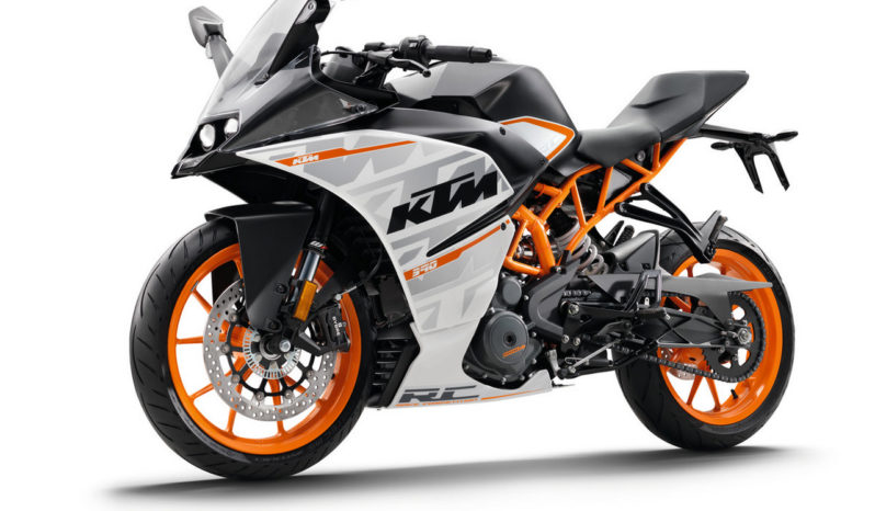 KTM RC 390 2016 lleno