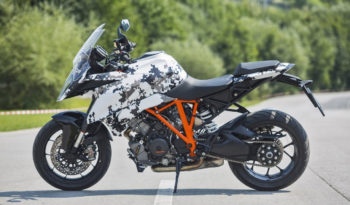 KTM 1290 Super Duke GT 2016 lleno