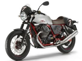 Moto Guzzi V7 II Racer 2015