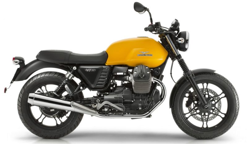 Moto Guzzi V7 II Stone 2015 lleno