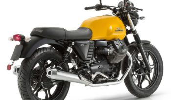 Moto Guzzi V7 II Stone 2015 lleno