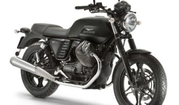 Moto Guzzi V7 II Stone 2015 lleno