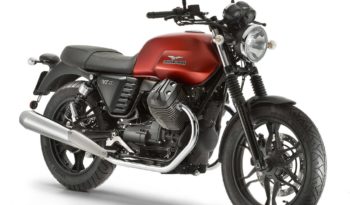 Moto Guzzi V7 II Stone 2015 lleno