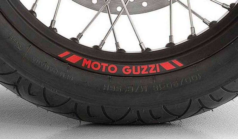 Moto Guzzi V7 III Racer 2017 lleno