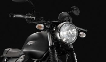 Moto Guzzi V7 III Stone 2017 lleno