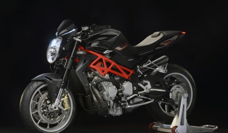 MV Agusta Brutale 1090 R 2013 lleno