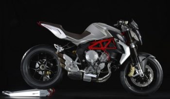 MV Agusta Brutale 800 2013 lleno