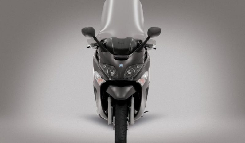 Piaggio X Evo 125 2012 lleno