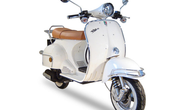 Sumco Vita GL125 2013 lleno