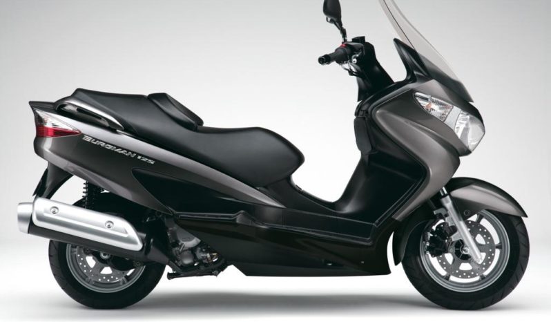 Suzuki Burgman 125 2010 lleno