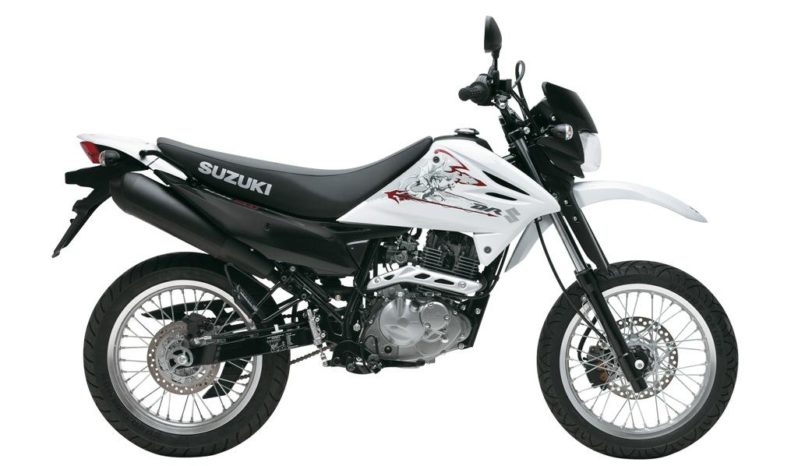 Suzuki DR 125 SM 2010 lleno