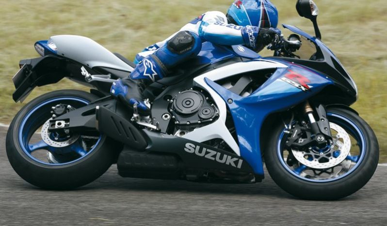 Suzuki GSX R 600 2006 lleno