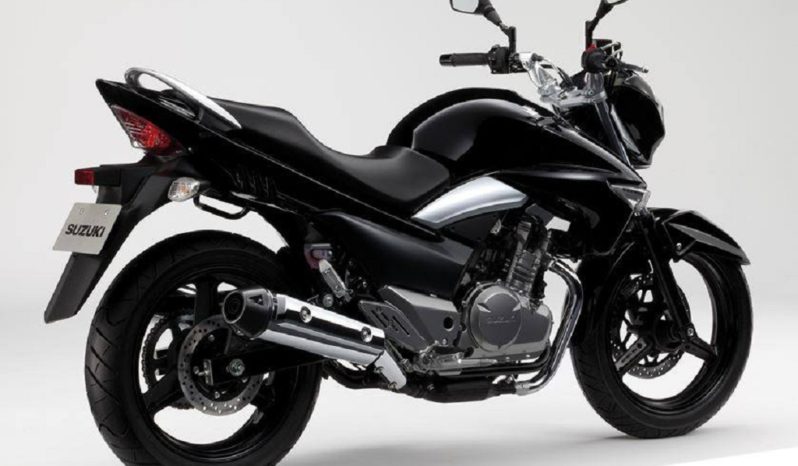 Suzuki Inazuma 250 2013 lleno