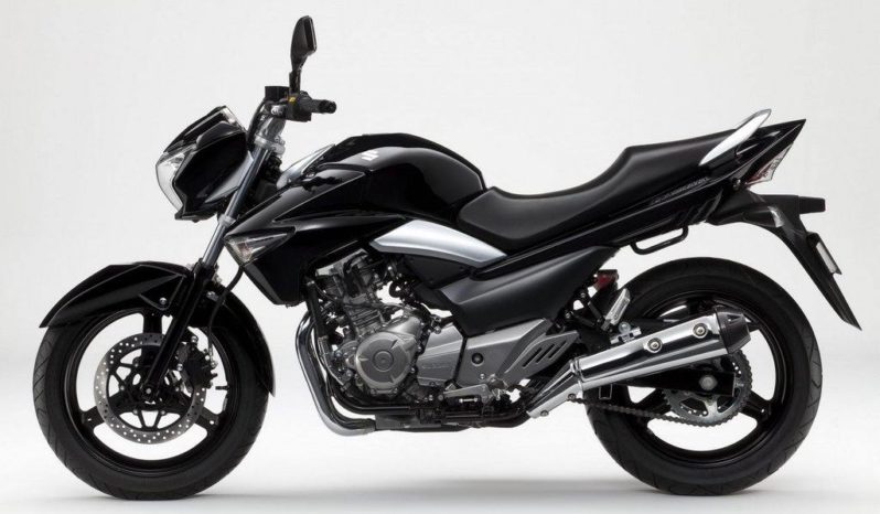 Suzuki Inazuma 250 2013 lleno