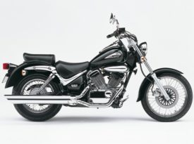 Suzuki Intruder 250 LC 2006