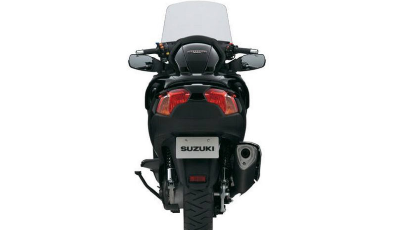 Suzuki Burgman 650 Executive 2013 lleno