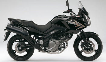 Suzuki V-Strom 650 2011 lleno