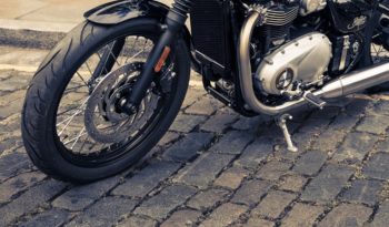 Triumph Bonneville Bobber 2017 lleno