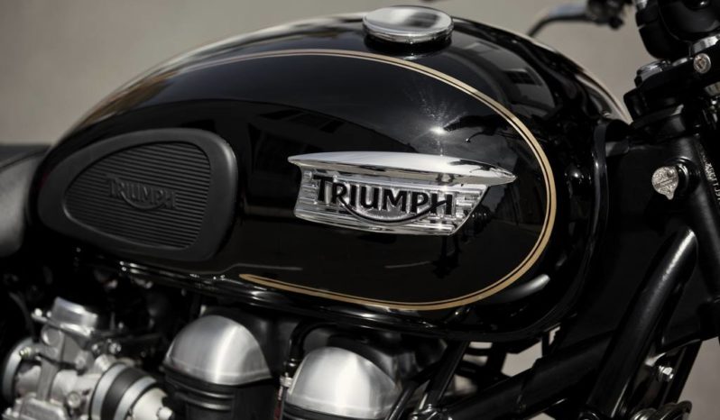 Triumph Bonneville T100 Meriden 2014 lleno