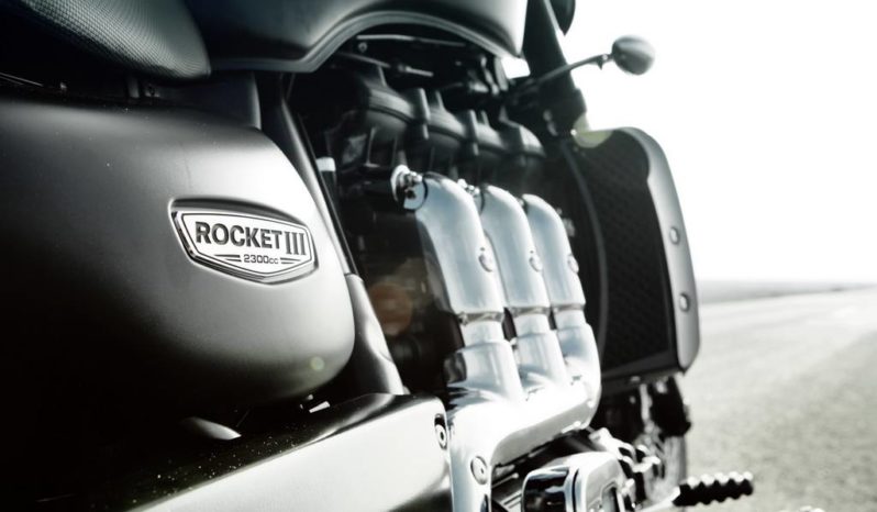 Triumph Rocket III Roadster 2013 lleno