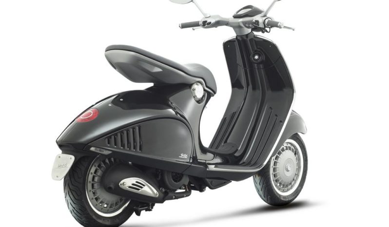 Vespa 946 2013 lleno