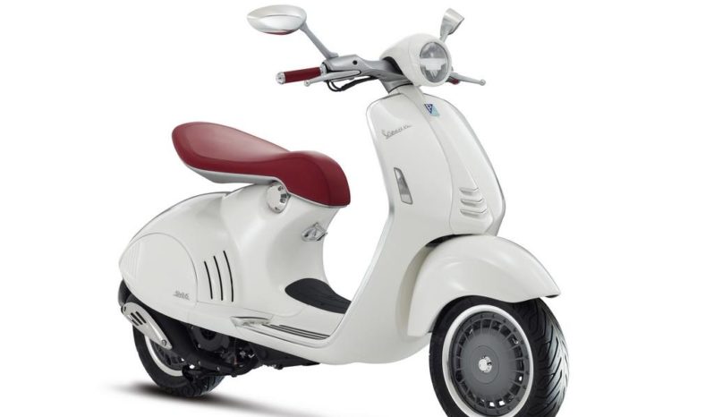 Vespa 946 2013 lleno