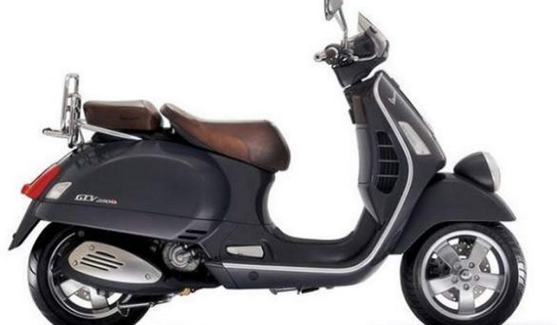 Vespa GTV 250 ie 2006 lleno