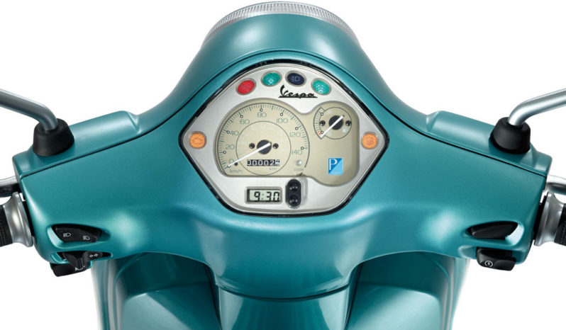 Vespa LX 125 ie 3V 2012 lleno