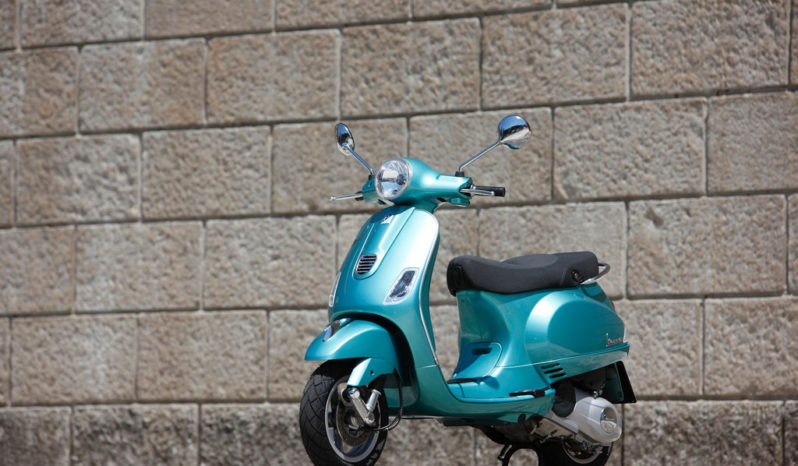 Vespa LX 125 ie 3V 2012 lleno