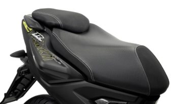 Yamaha Aerox R Naked 2013 lleno