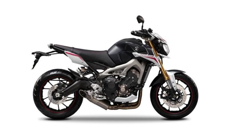 Yamaha MT-09 Street Rally 2014 lleno