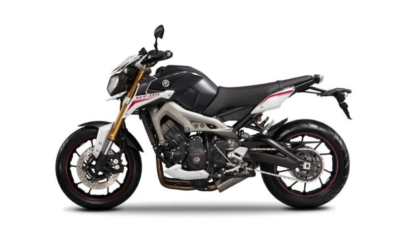 Yamaha MT-09 Street Rally 2014 lleno