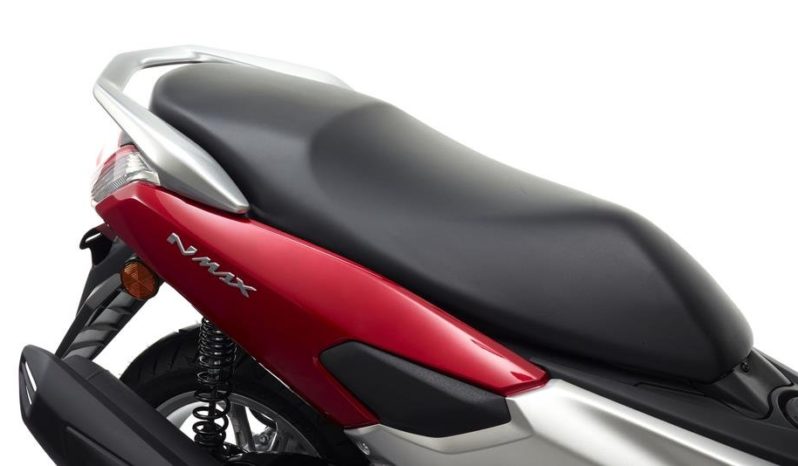 Yamaha N-Max 2015 lleno