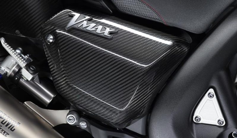 Yamaha V-Max Carbon 2015 lleno