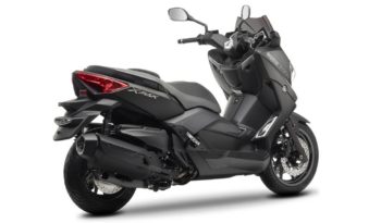 Yamaha X-Max 400 Momodesign 2014 lleno