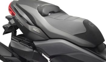 Yamaha X-Max 400 Momodesign 2014 lleno