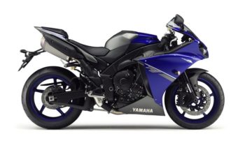 Yamaha YZF R1 Race Blu 2013 lleno