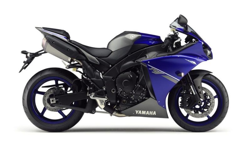 Yamaha YZF R1 Race Blu 2013 lleno