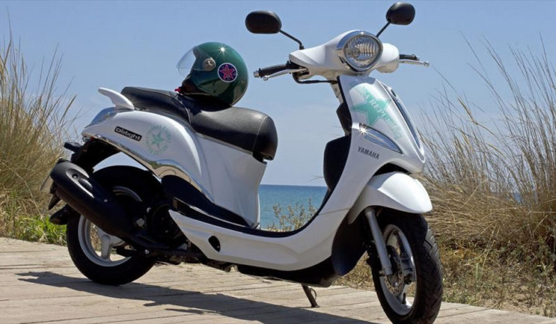 Yamaha D´elight Ibiza Republic 2014 lleno