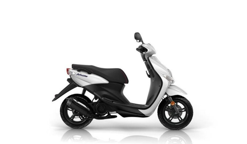 Yamaha Neos 2016 lleno