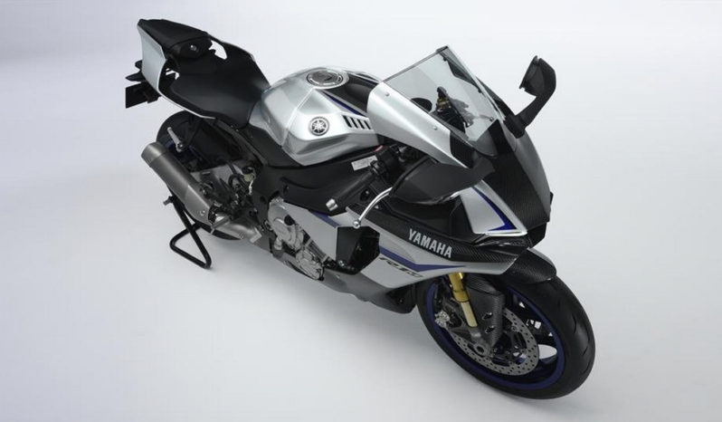 Yamaha YZF R1M 2015 lleno