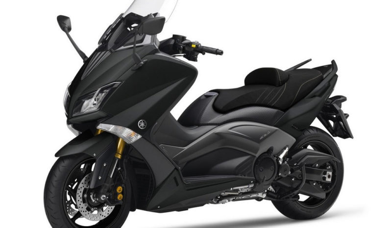 Yamaha T-Max Iron Max 2015 lleno